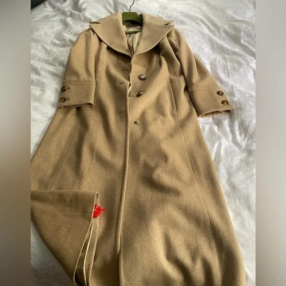 Capolavoro Loro Piana fabric Women'sVIGIN WOOL COAT CAMEL SZ -IT44 8US - Picture 3 of 12